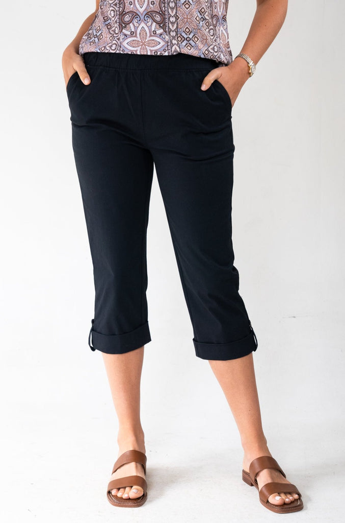 Black Cutout Capri with Elastic Waist and Front Pockets 